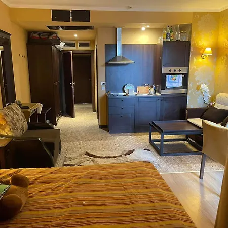 Barcelo Royal Apartment *