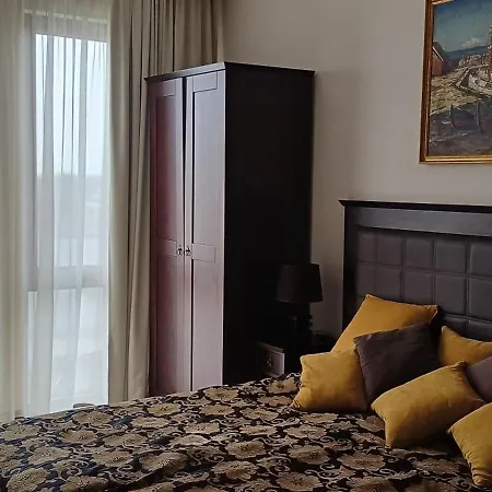 Barcelo Royal Apartment *